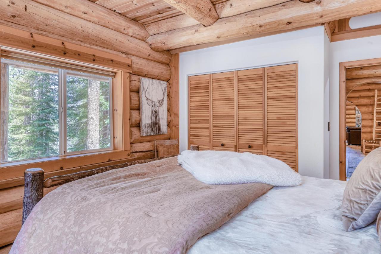 Log Cabin Estate - Falcon Ridge Truckee Bagian luar foto
